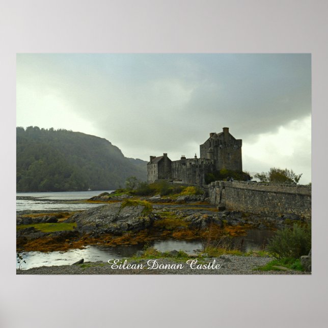 Schloss Eilean Donan in Schottland Poster (Vorne)