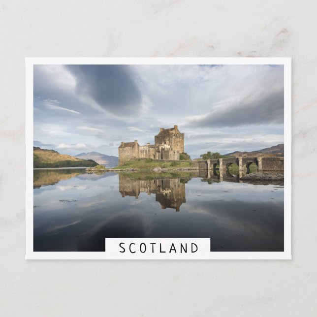 Schloss Eilean Donan mit Reflexion in Schottland Postkarte (Vorderseite)