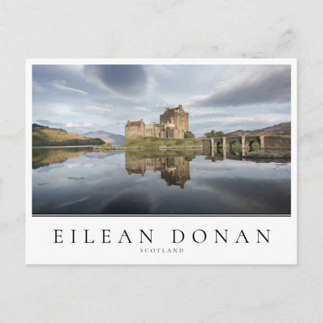 Schloss Eilean Donan mit Reflexion in Schottland Postkarte (Vorderseite)