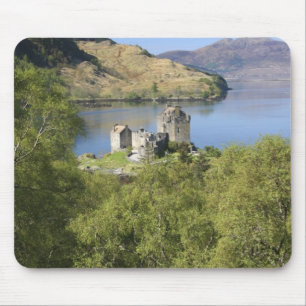 Schloss Eilean Donan, Schottland. Die berühmte Ei Mousepad