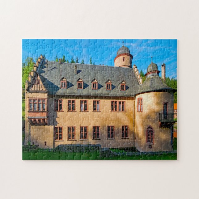 Schloss Mespelbrunn Bayern Deutschland. Puzzle (Horizontal)