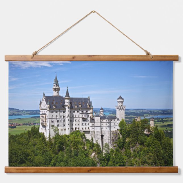 Schloss Neuschwanstein, Schwangau, Deutschland han Wandteppich Mit Holzrahmen (Vorne)