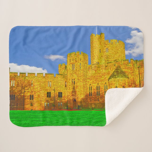 Schloss Peckforton in Tarporley, Cheshire Sherpadecke (Vorderseite (Horizontal))