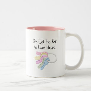 Schlüssel zu das Herz-den T-Shirts und den Zweifarbige Tasse