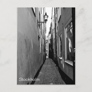 Schmale Straße in Stockholm Postkarte