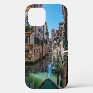 Schmale Straße mit Kanal in Venedig Case-Mate iPhone Hülle