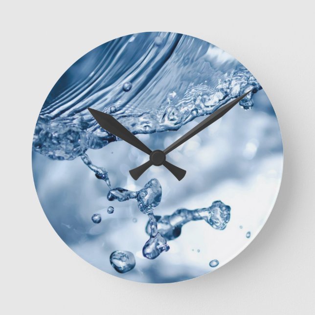 Schmeichelei Runde Wanduhr (Vorderseite)