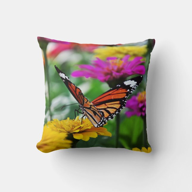 Schmetterling auf Blume - Kissen (Vorderseite)
