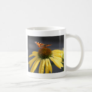 Schmetterling auf Blüte Kaffeetasse