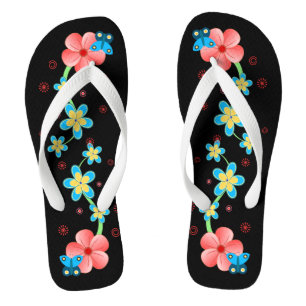 Schmetterling auf den rosa und blauen Blumen Flip Flops