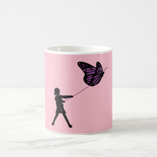 Schmetterling auf einer Leine Kaffeetasse