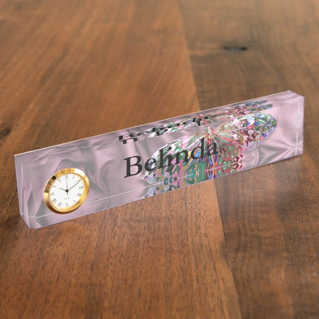 Schmetterling auf Lila Chiffon Namensplakette (Seite)