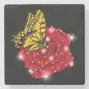 Schmetterling auf rote Rose mit Sternen und Regent Steinuntersetzer