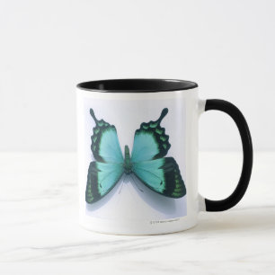 Schmetterling auf Weiß Tasse