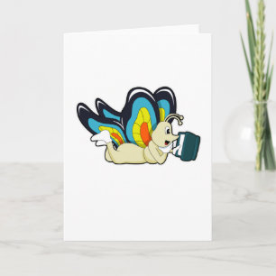 Schmetterling beim Lesen mit Buch Karte