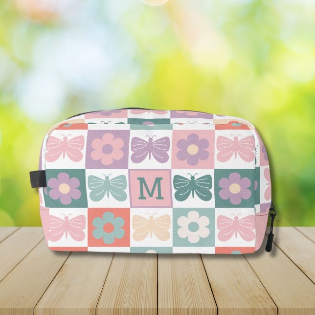 Schmetterling der Frühjahrsschachtel-Blume Waschbeutel (Von Creator hochgeladen)