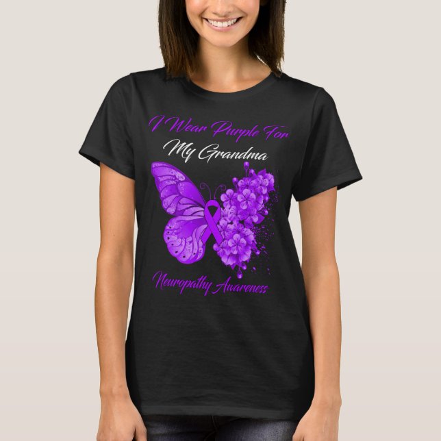 Schmetterling Ich trage Lila für meine Oma-Neuropa T-Shirt (Vorderseite)