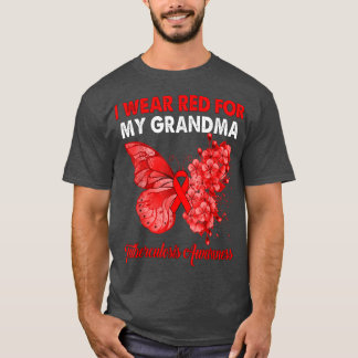Schmetterling Ich trage Rot wegen meiner Oma Tuber T-Shirt
