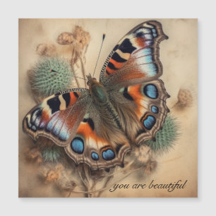 Schmetterling mit Pfauenmuster-Flügeln individuell Magnetkarte