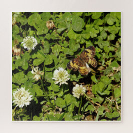 Schmetterling zwischen Blumen Puzzle
