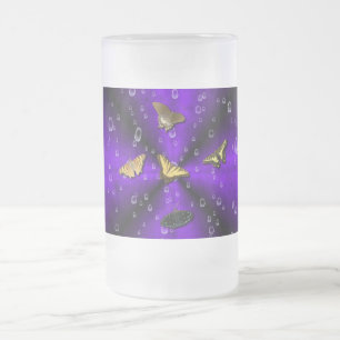 Schmetterlinge auf lila Regenbogen Mattglas Bierglas