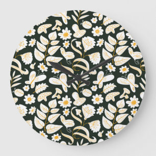 Schmetterlinge & Blumen: Doodle Sommer Muster. Große Wanduhr