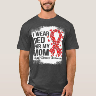 Schmetterlinge, die ich rot für meine Mutter Heart T-Shirt