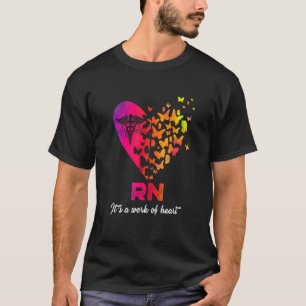 Schmetterlinge ernähren sich von ihrer Herzarbeit T-Shirt