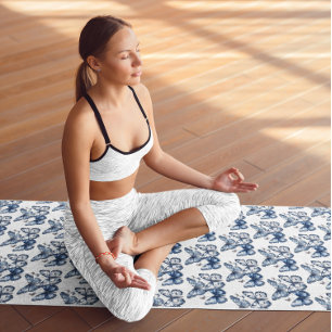 Schmetterlinge in Delft Blue Yogamatte