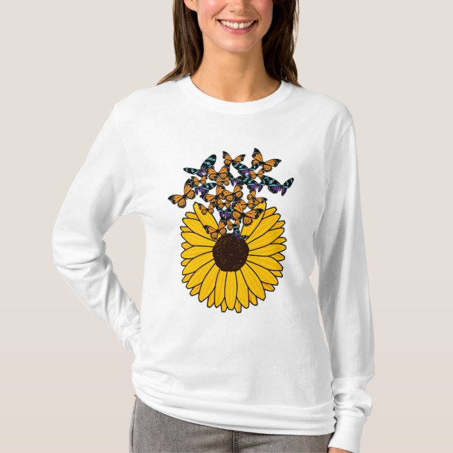 Schmetterlinge mit Sonnenblumen T-Shirt (Vorderseite)