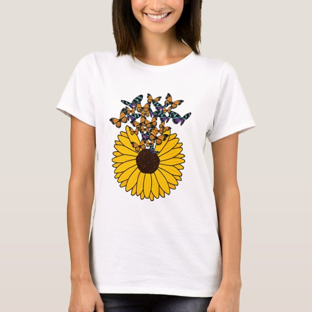 Schmetterlinge mit Sonnenblumen T-Shirt (Vorderseite)
