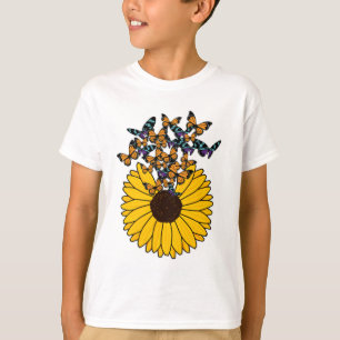 Schmetterlinge mit Sonnenblumen T-Shirt