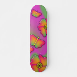 Schmetterlinge und Blume Skateboard