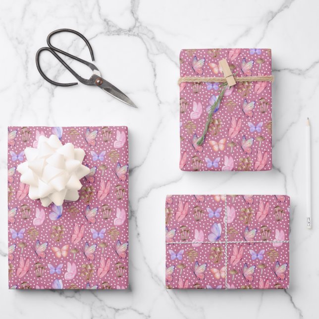 Schmetterlinge und Pilze auf violett rosa Geschenkpapier Set (Vorderseite)