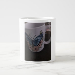 Schmetterlings-Blumen-Tasse Jumbo-Tasse