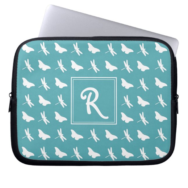 Schmetterlings- und Libellenmuster-Monogramm in Tü Laptopschutzhülle (Vorderseite)