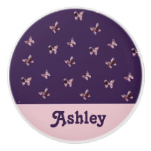 Schmetterlingsmuster Schönes weibliches Pink-Tier