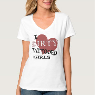 Schmutzige tätowierte Mädchen Lez T-Shirt