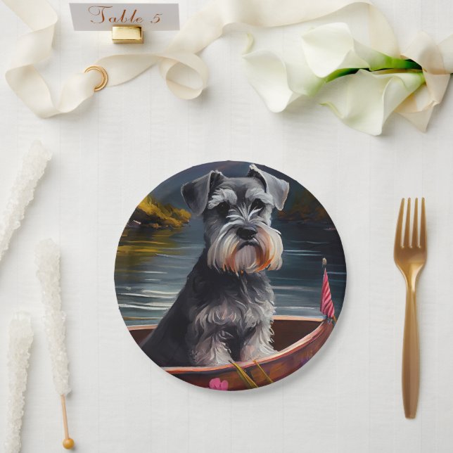 Schnauzer on a Paddle: Ein Landschaftliches Abente Pappteller (Hochzeit)