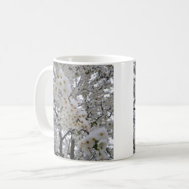 Schnee auf Blüten Kaffeetasse (Vorderseite Links)