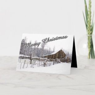 Schnee auf einem rustikalen Landhaus-Stall-Foto in Feiertagskarte
