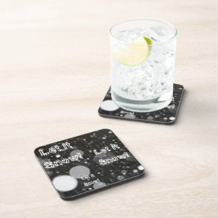 Schnee auf einen schneebedeckten Hintergrund Getränkeuntersetzer