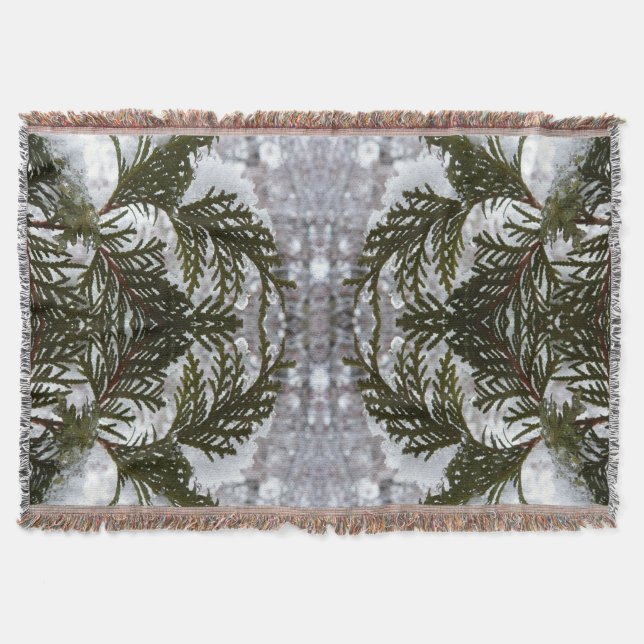 Schnee auf Evergreen Branchen Decke (Vorderseite)