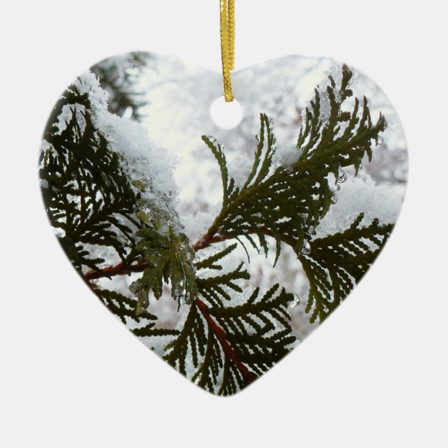 Schnee auf Evergreen Branchen Keramik Ornament (Vorne)