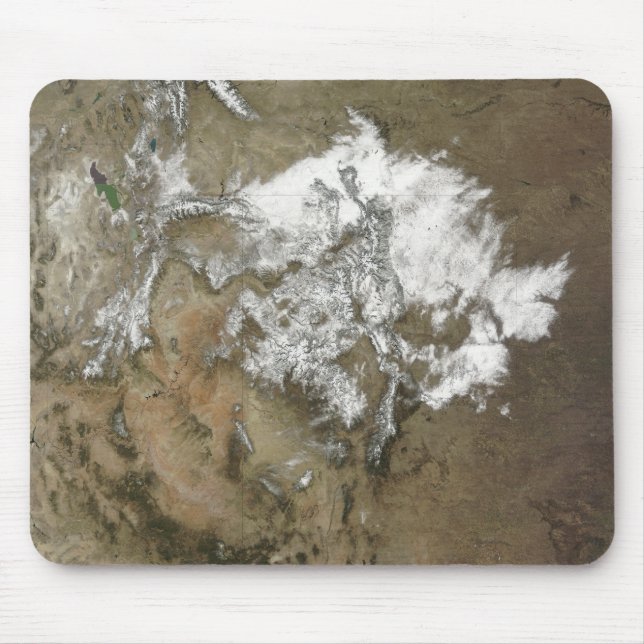 Schnee bedeckt das Rocky Mountains im Vereinigten  Mousepad (Vorne)