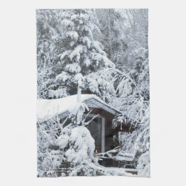 Schnee bedeckte Hütte in den Gärten Geschirrtuch