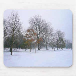 Schnee im Park Mousepad