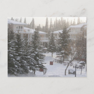 Schnee in den heißen Quellen von Fairmont Postkarte