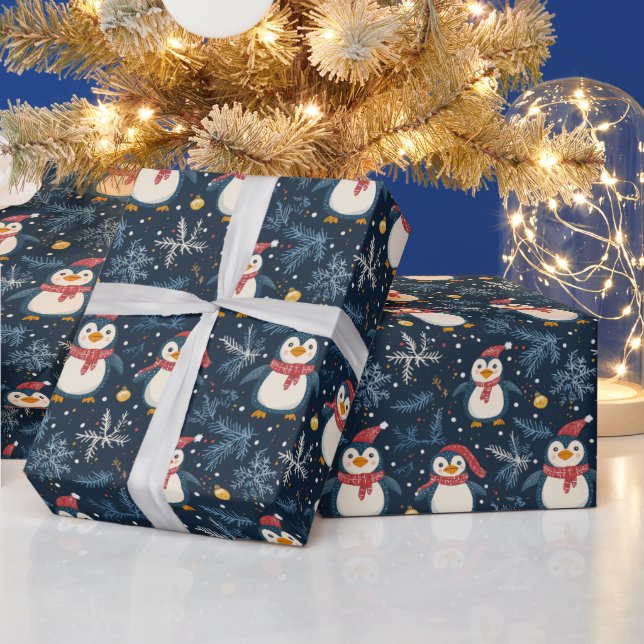 Schnee und Pinguine Blauer Winter Geschenkpapier (Feiertage)