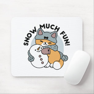 Schnee viel Spaß Katze Winterurlaub Design Mousepad